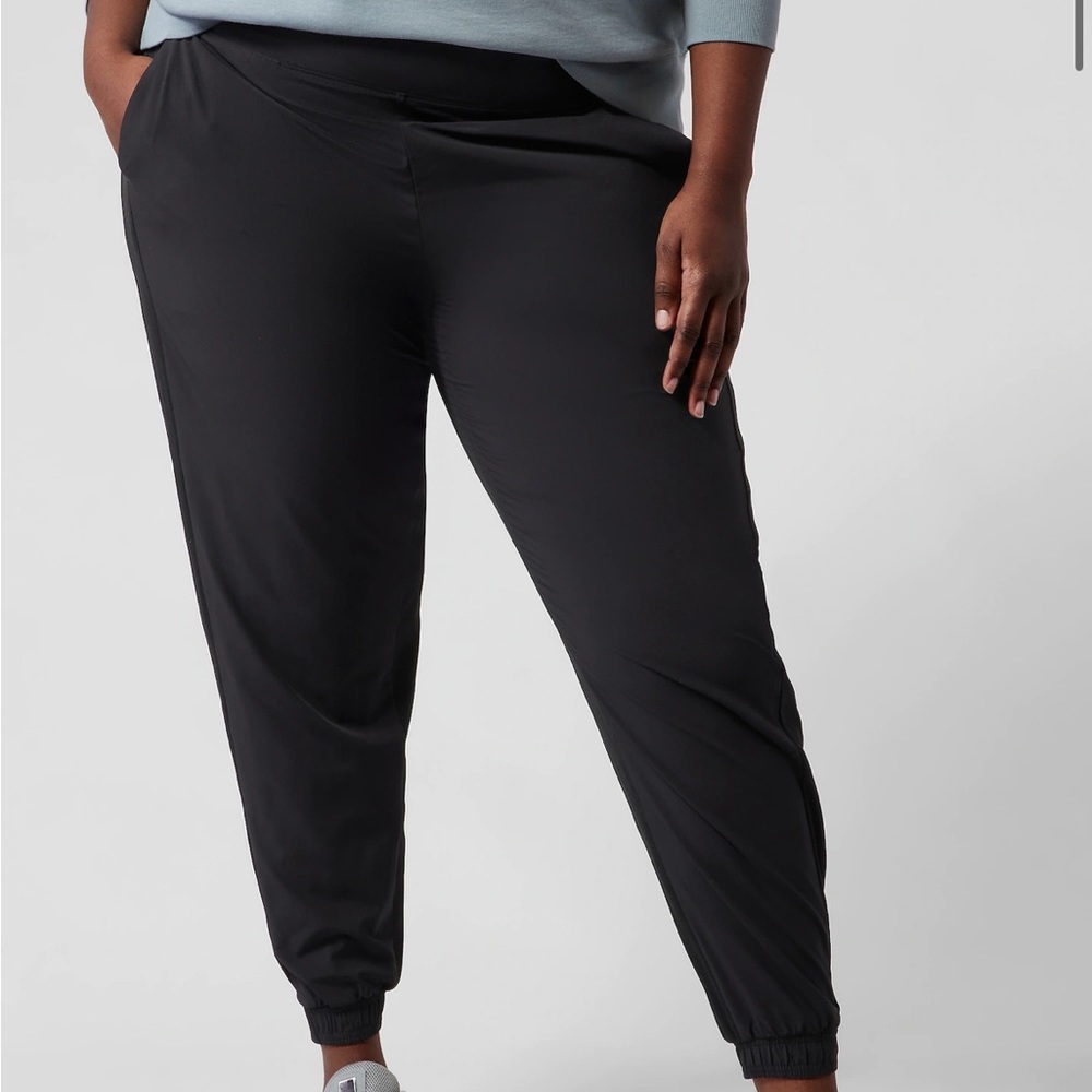 Athleta Brooklyn Lined Jogger 1x
